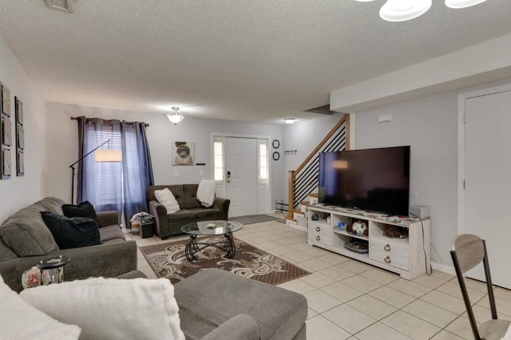 Lovely 2 Bdr Condo With Balcony 2M To Broadway Nashville Zewnętrze zdjęcie
