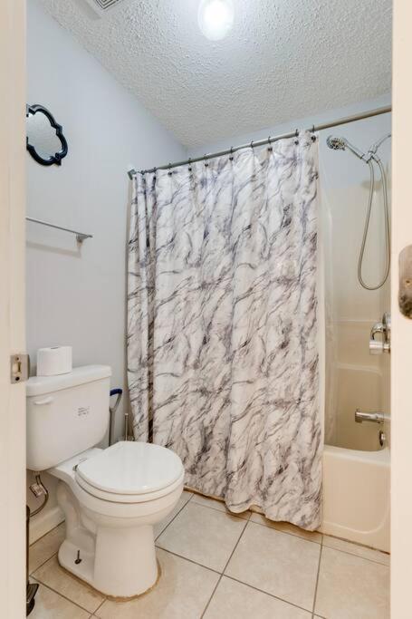Lovely 2 Bdr Condo With Balcony 2M To Broadway Nashville Zewnętrze zdjęcie